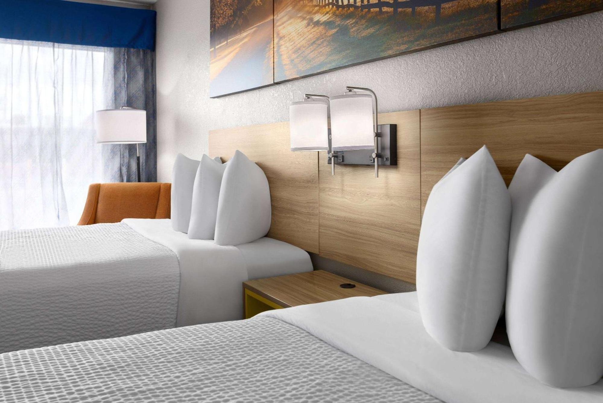 Days Inn By Wyndham Waycross Ngoại thất bức ảnh